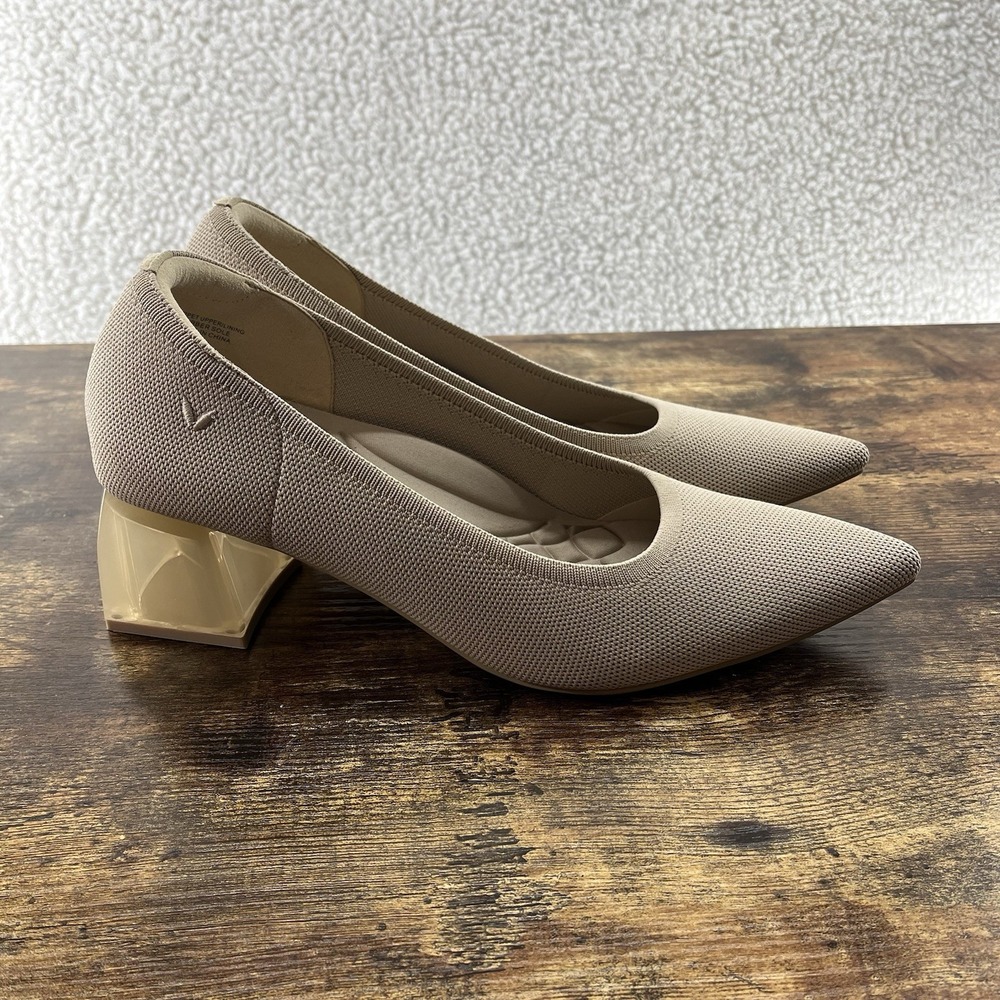 Vivaia Aria Pointed Toe Block Heels Size 42 Almond Beige Sustainable US‎ 10.5-11